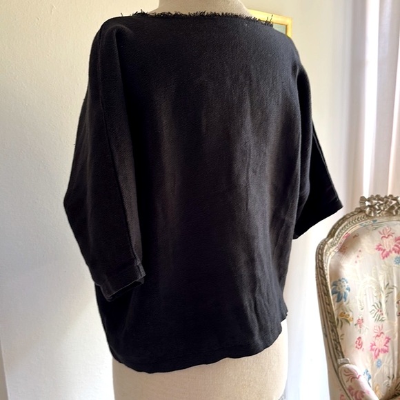 Black Crane Linen Blouse. Elegant and Understated. Size 10 or 12 - Picture 4 of 6